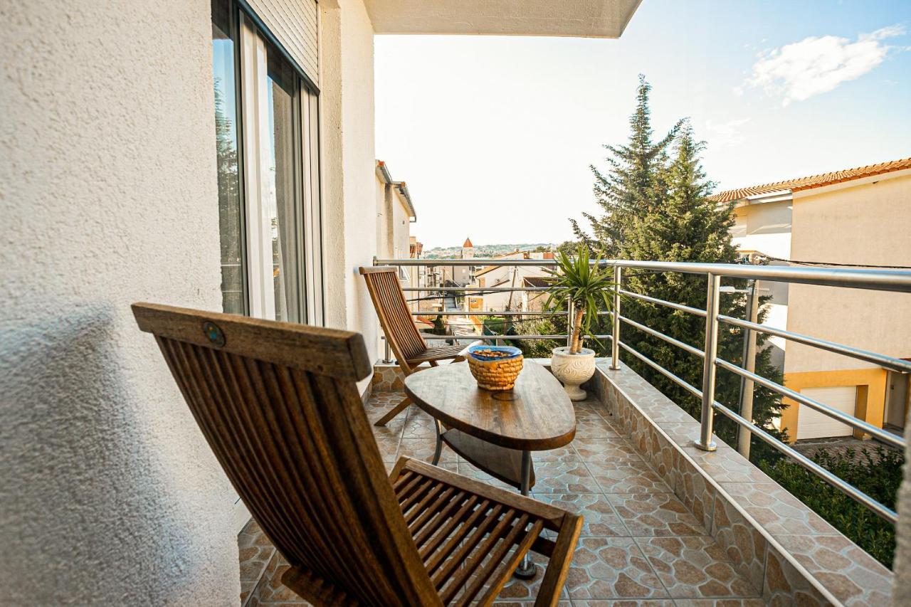 Apartman Aqua Подстрана Екстер'єр фото