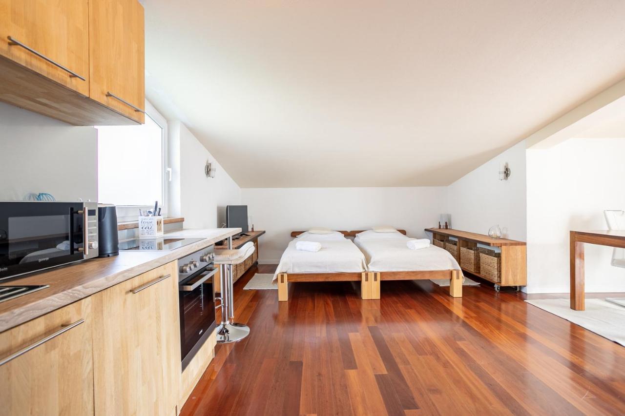 Apartman Aqua Подстрана Екстер'єр фото