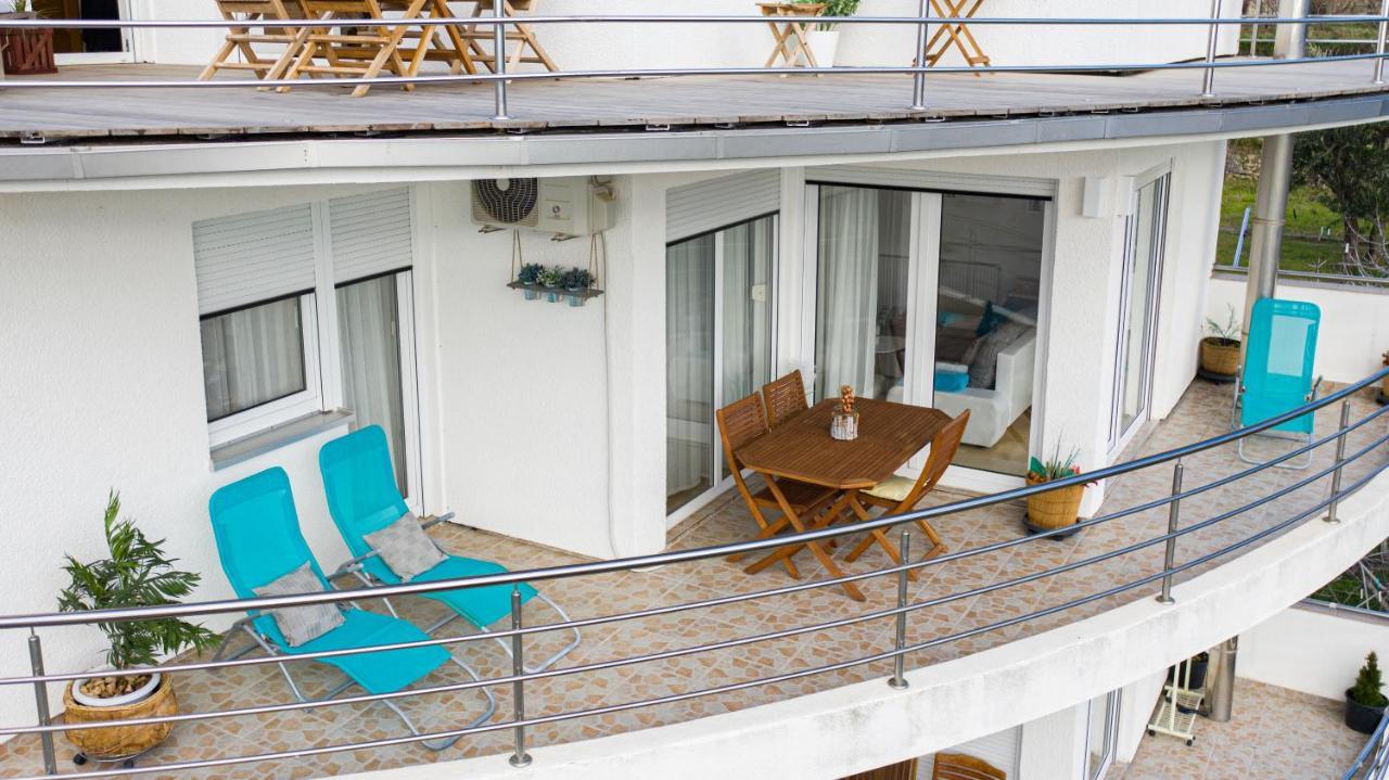 Apartman Aqua Подстрана Екстер'єр фото