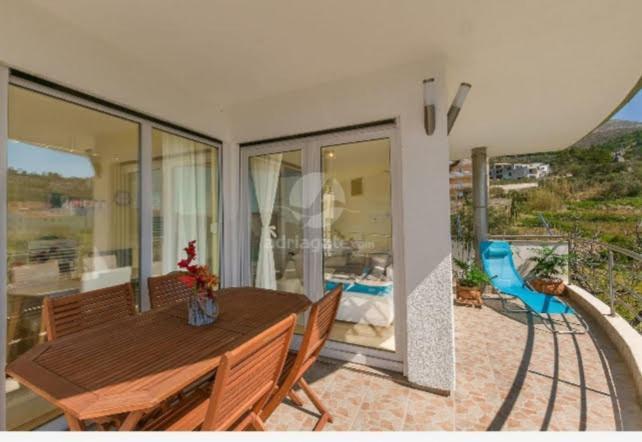 Apartman Aqua Подстрана Екстер'єр фото