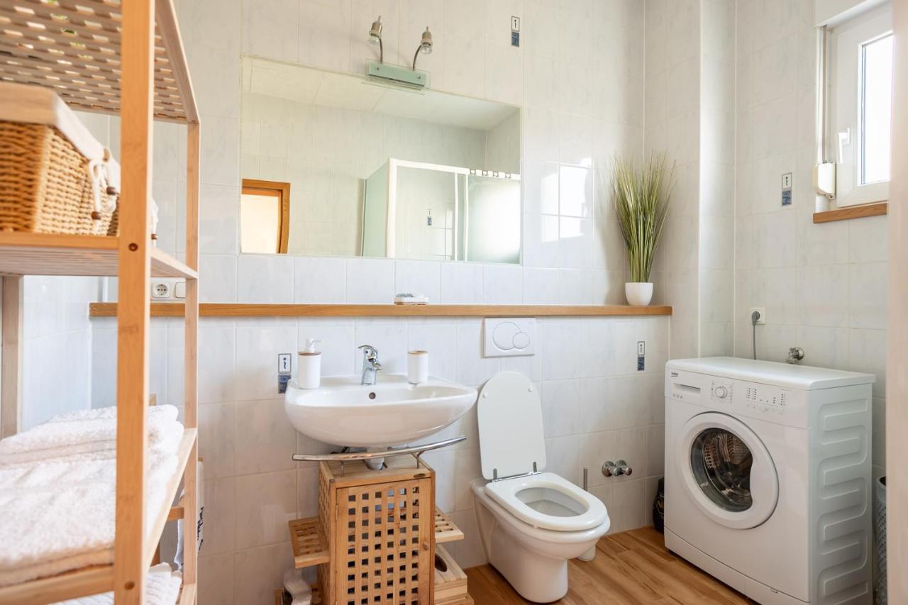 Apartman Aqua Подстрана Екстер'єр фото